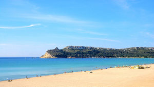 la-spiaggia-del-poetto-a-cagliari